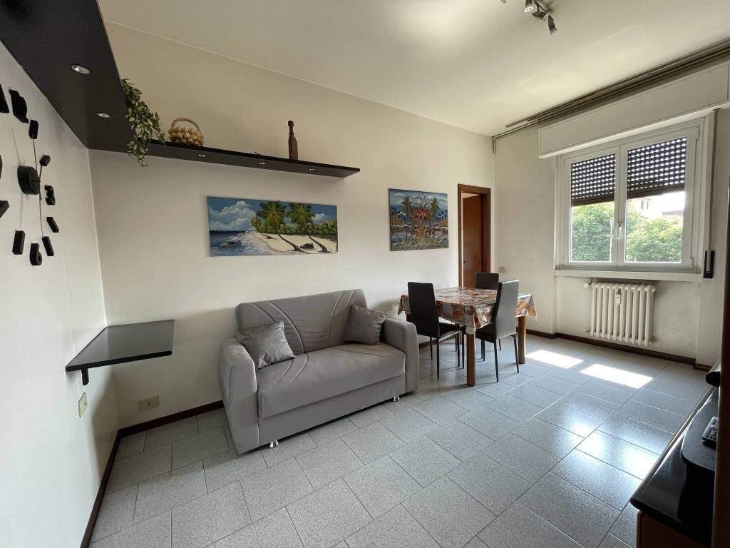 appartamento in affitto a Sesto San Giovanni in zona Rondinella