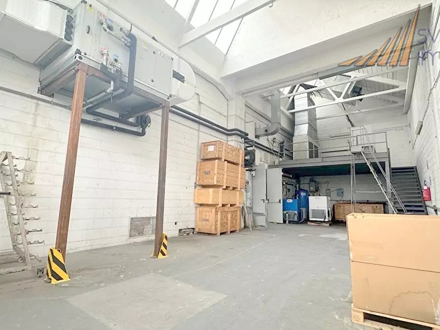 capannone in affitto a Sesto San Giovanni