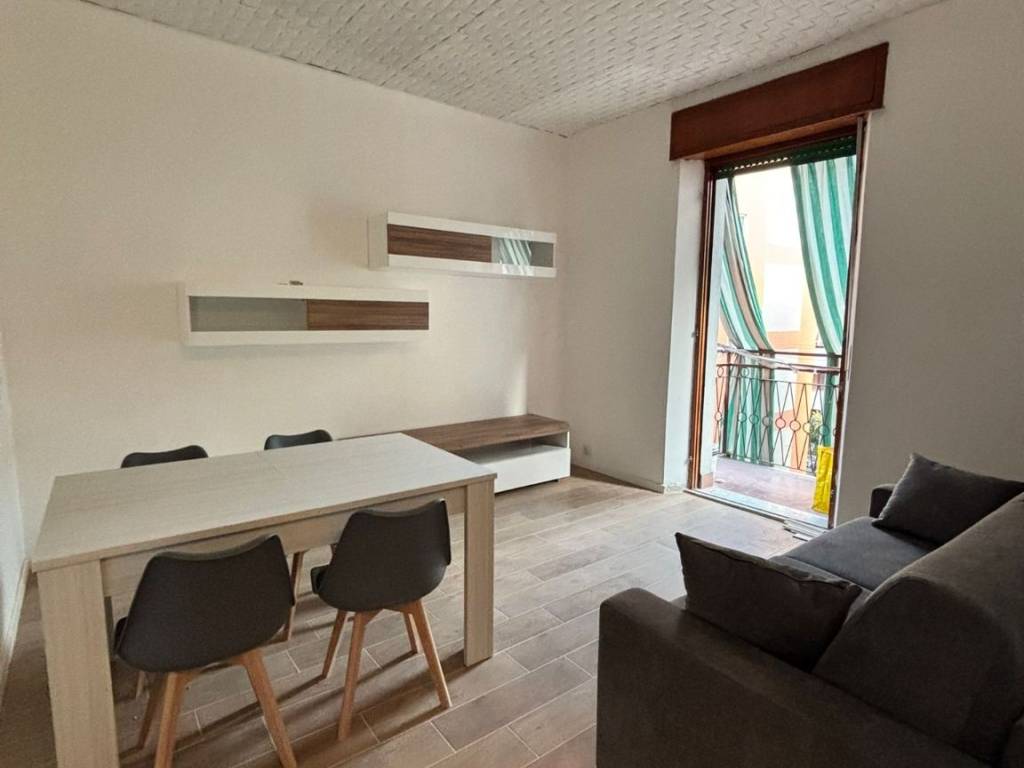 appartamento in affitto a Sesto San Giovanni in zona Rondò/Torretta