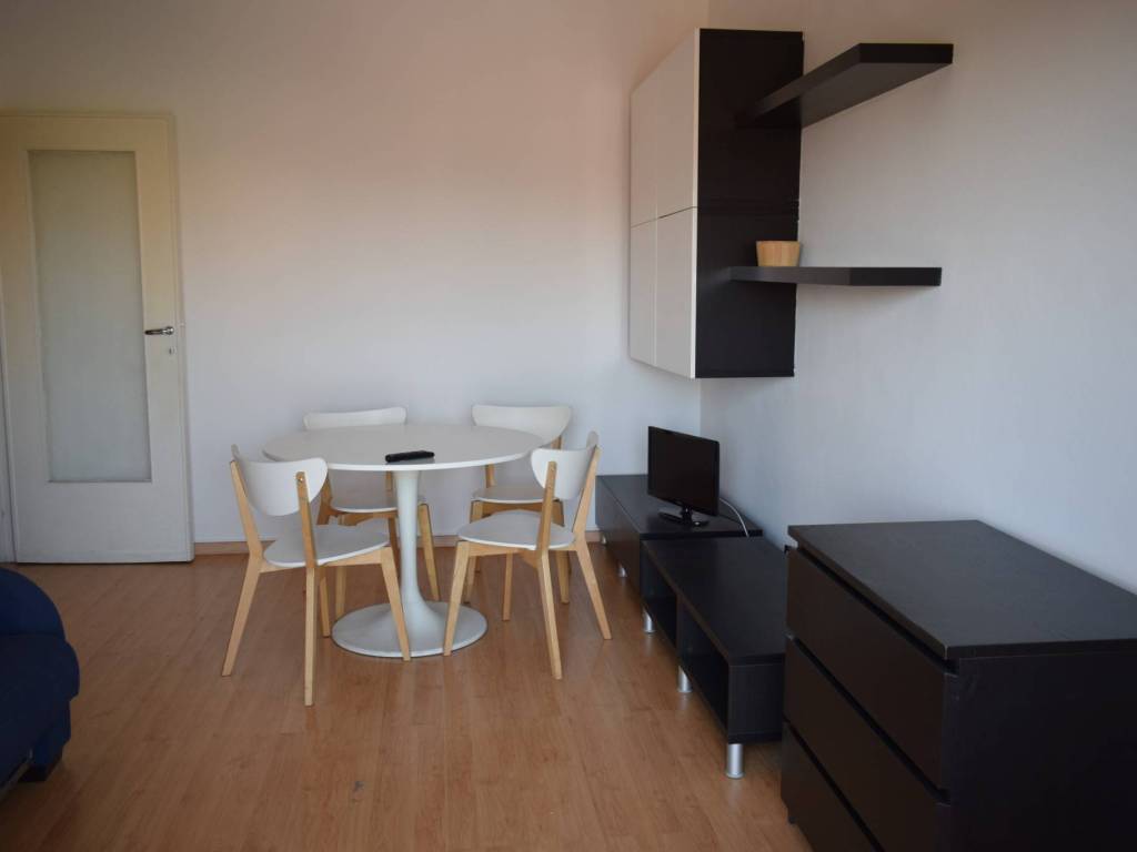 appartamento in affitto a Sesto San Giovanni in zona Rondò/Torretta