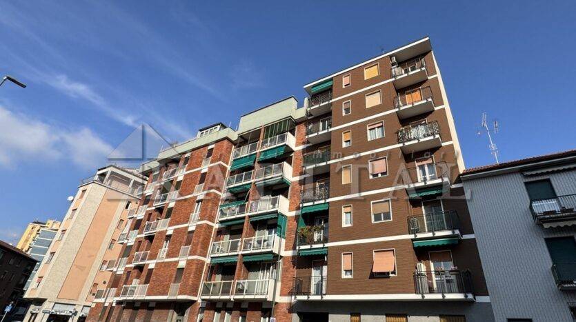 appartamento in affitto a Sesto San Giovanni in zona Rondinella