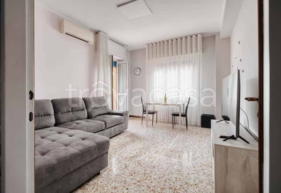 appartamento in affitto a Sesto San Giovanni in zona Rondò/Torretta