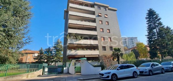 ufficio in affitto a Sesto San Giovanni in zona Rondò/Torretta