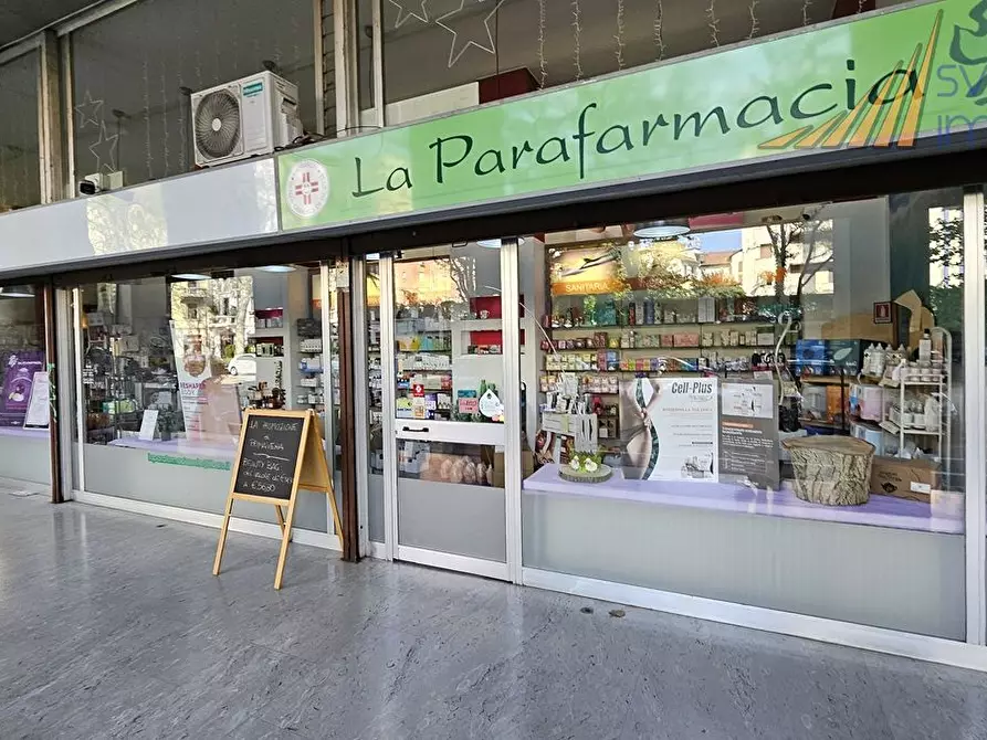 negozio in affitto a Sesto San Giovanni