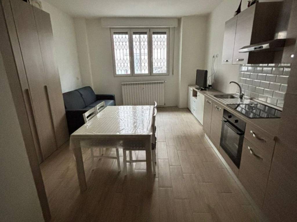 appartamento in affitto a Sesto San Giovanni in zona Rondò/Torretta