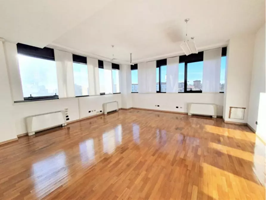 ufficio in affitto a Sesto San Giovanni