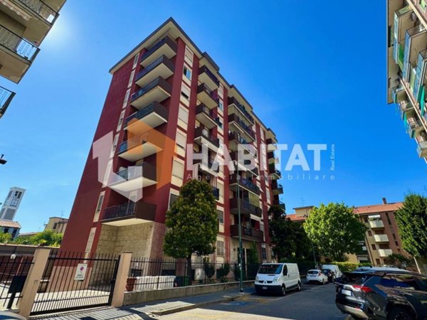 negozio in affitto a Sesto San Giovanni