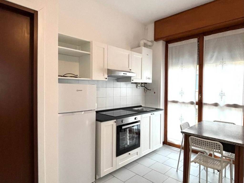 appartamento in affitto a Sesto San Giovanni in zona Rondinella