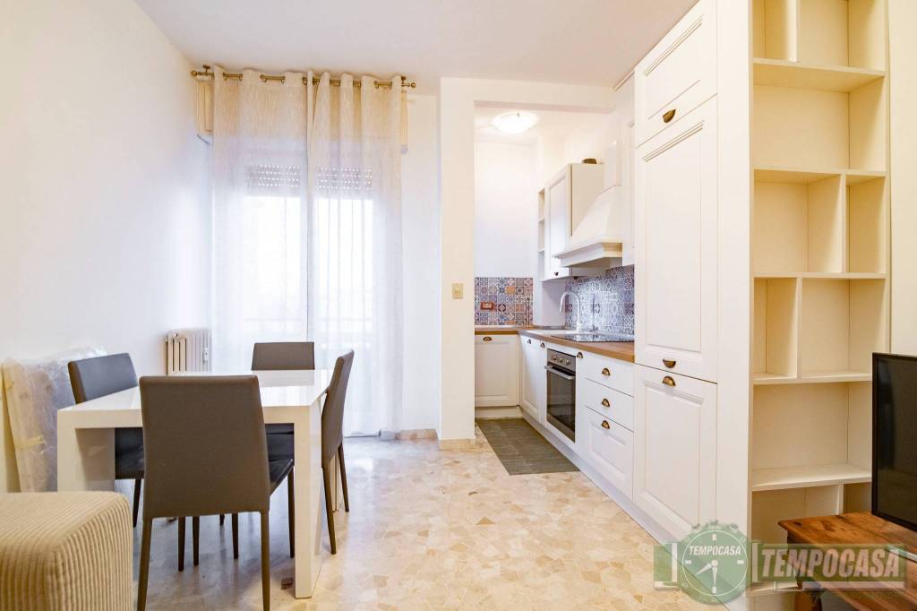 appartamento in affitto a Sesto San Giovanni in zona Rondò/Torretta