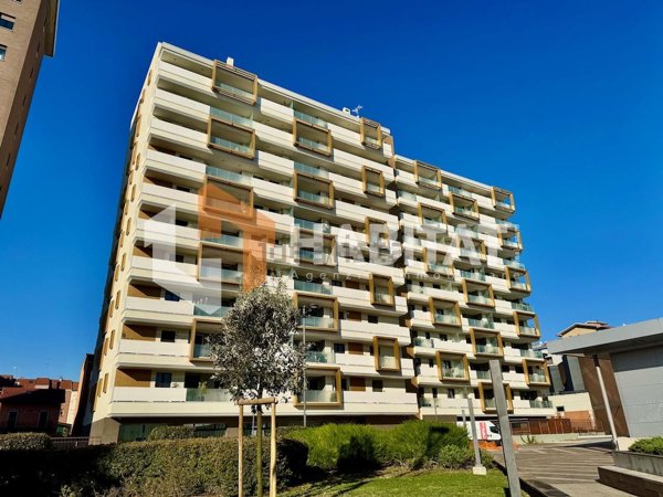 appartamento in affitto a Sesto San Giovanni in zona Rondò/Torretta