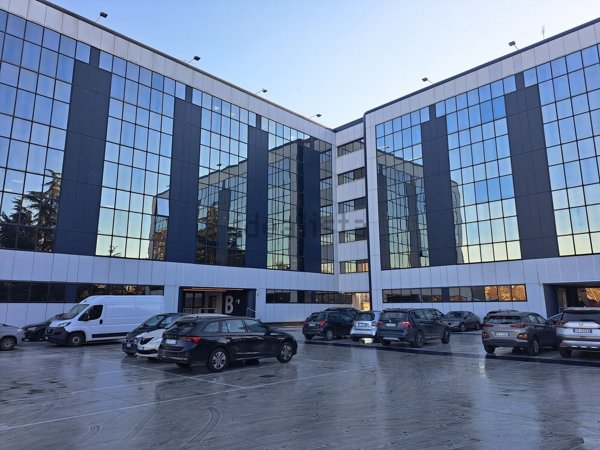 ufficio in affitto a Sesto San Giovanni in zona Rondò/Torretta