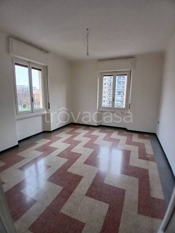 appartamento in affitto a Sesto San Giovanni in zona Rondò/Torretta