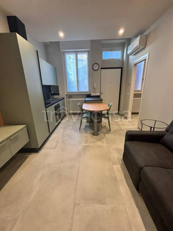 appartamento in affitto a Sesto San Giovanni in zona Rondinella