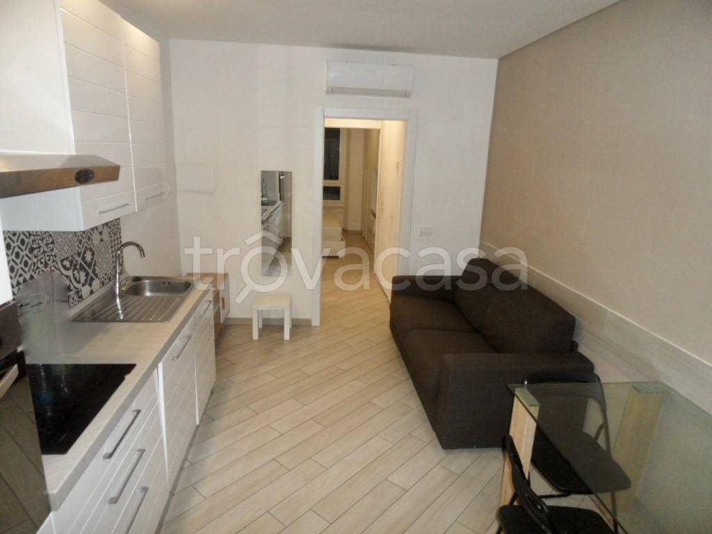 appartamento in affitto a Sesto San Giovanni in zona Rondò/Torretta