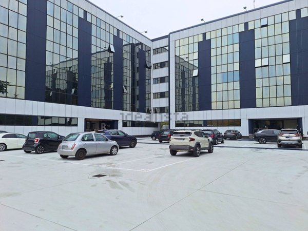 ufficio in affitto a Sesto San Giovanni
