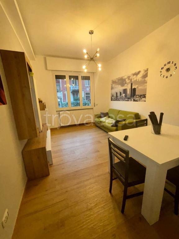 appartamento in affitto a Sesto San Giovanni in zona Rondò/Torretta