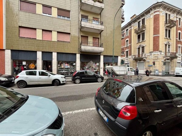 negozio in affitto a Sesto San Giovanni in zona Rondò/Torretta