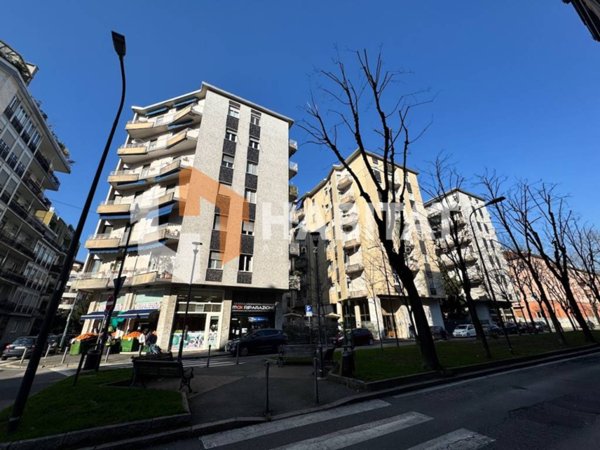 appartamento in affitto a Sesto San Giovanni in zona Rondò/Torretta