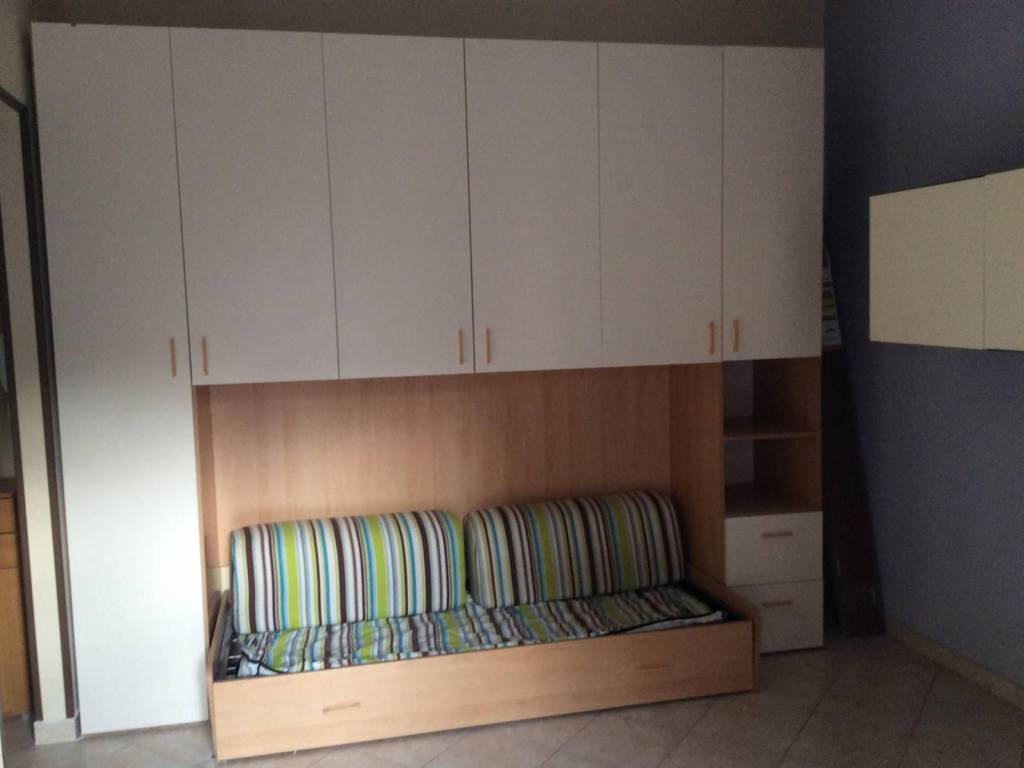 appartamento in affitto a Sesto San Giovanni in zona Rondinella