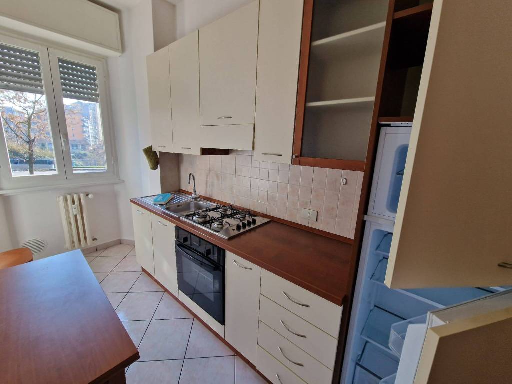 appartamento in affitto a Sesto San Giovanni in zona Rondò/Torretta