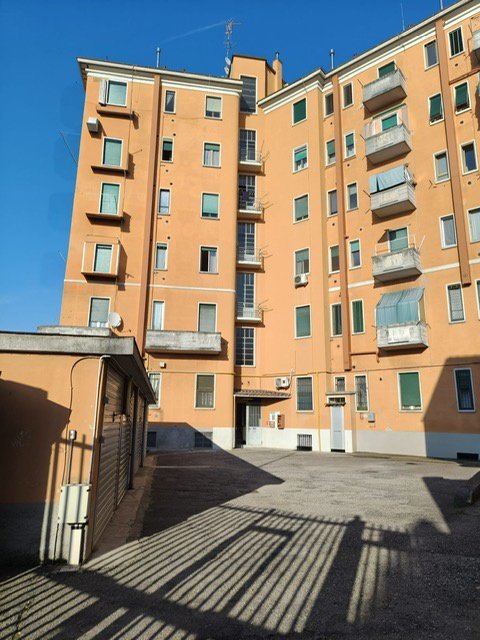 appartamento in affitto a Sesto San Giovanni in zona Rondò/Torretta