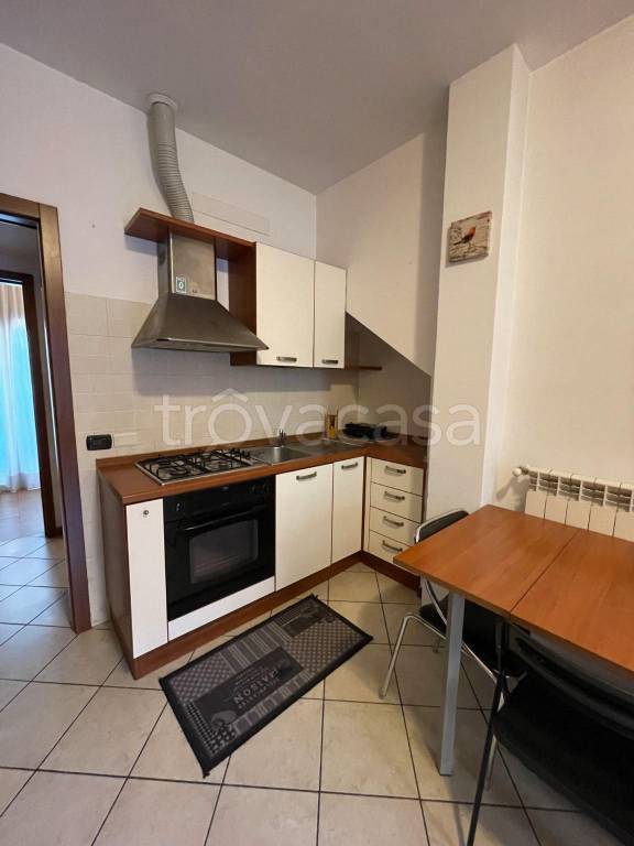 appartamento in affitto a Sesto San Giovanni in zona Rondinella