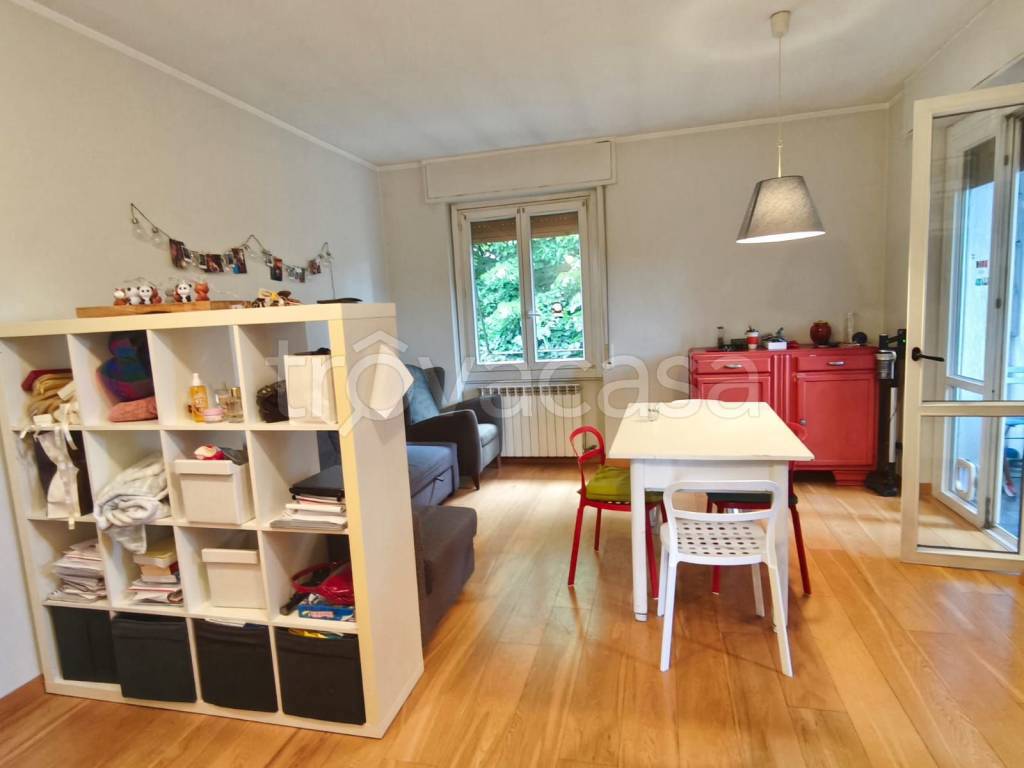 appartamento in affitto a Sesto San Giovanni in zona Rondinella