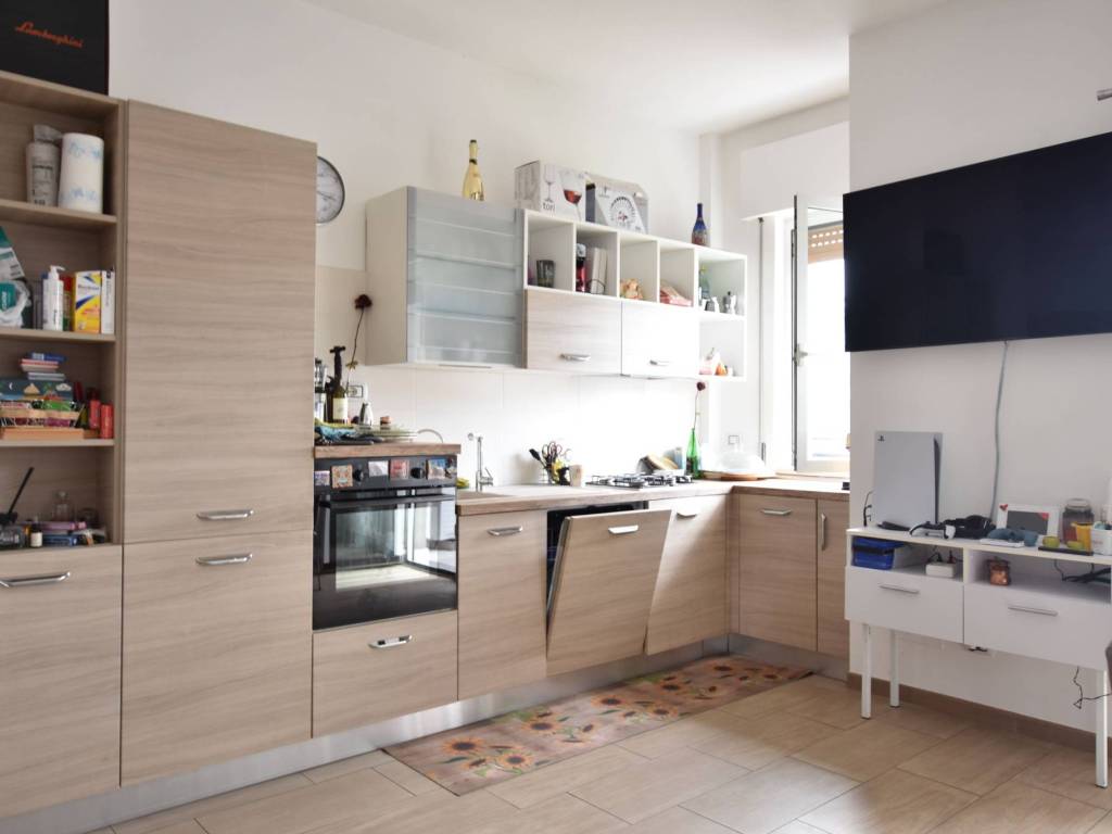 appartamento in affitto a Sesto San Giovanni in zona Rondò/Torretta