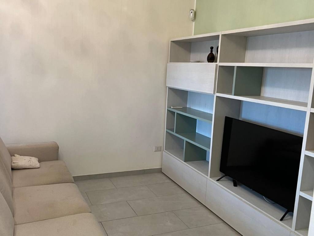 appartamento in affitto a Sesto San Giovanni in zona Rondinella