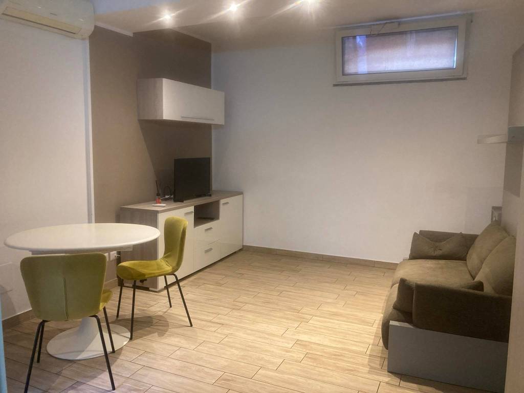 appartamento in affitto a Sesto San Giovanni in zona Rondinella