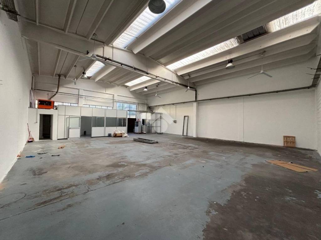 ufficio in affitto a Sesto San Giovanni