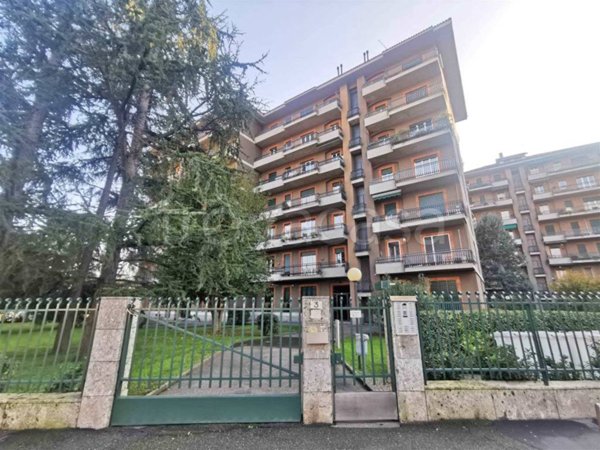appartamento in affitto a Sesto San Giovanni in zona Rondinella
