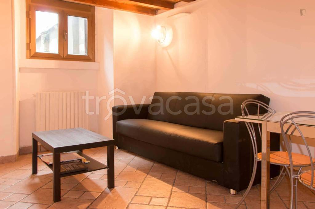 appartamento in affitto a Sesto San Giovanni in zona Rondò/Torretta