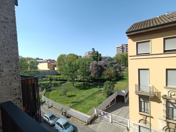 appartamento in affitto a Sesto San Giovanni in zona Rondò/Torretta