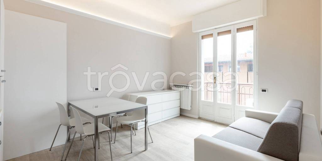 appartamento in affitto a Sesto San Giovanni in zona Rondinella