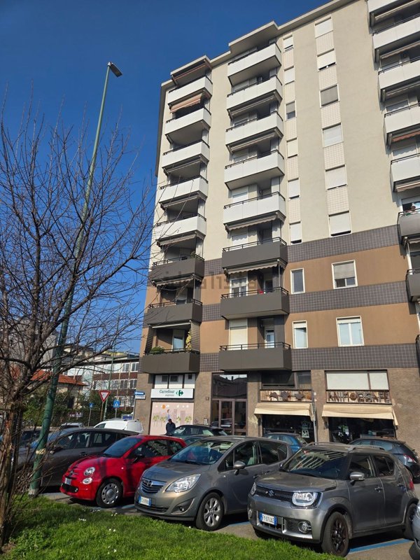 appartamento in affitto a Sesto San Giovanni in zona Rondò/Torretta