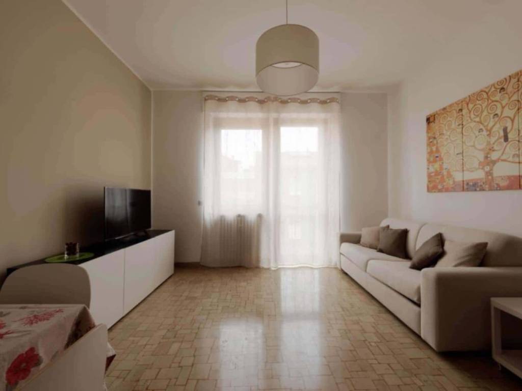 appartamento in affitto a Sesto San Giovanni in zona Rondò/Torretta