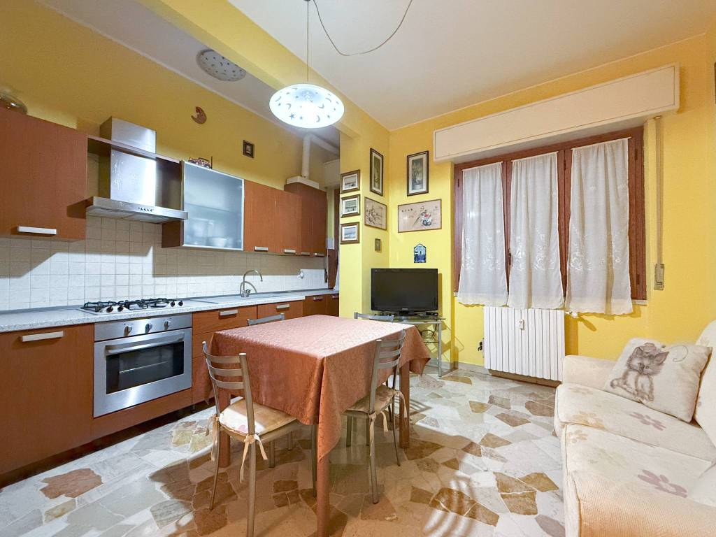 appartamento in affitto a Sesto San Giovanni in zona Rondinella