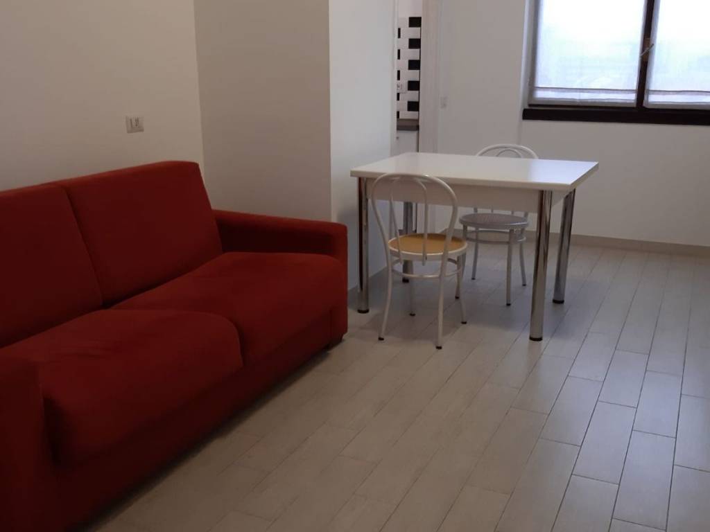 appartamento in affitto a Sesto San Giovanni in zona Rondò/Torretta