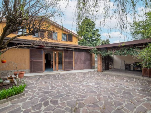 casa indipendente in affitto a Sesto San Giovanni