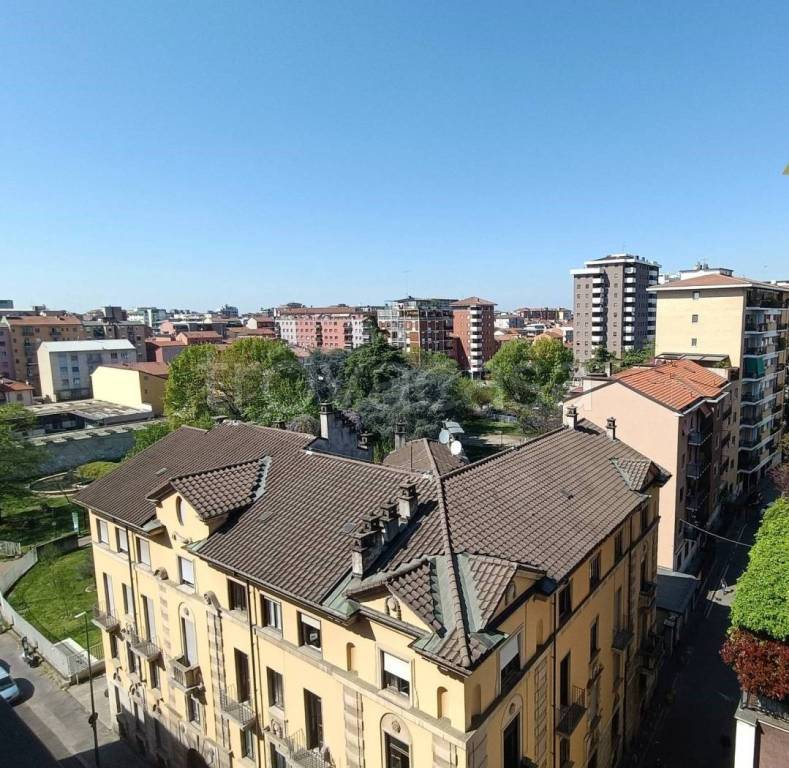 appartamento in affitto a Sesto San Giovanni in zona Rondò/Torretta