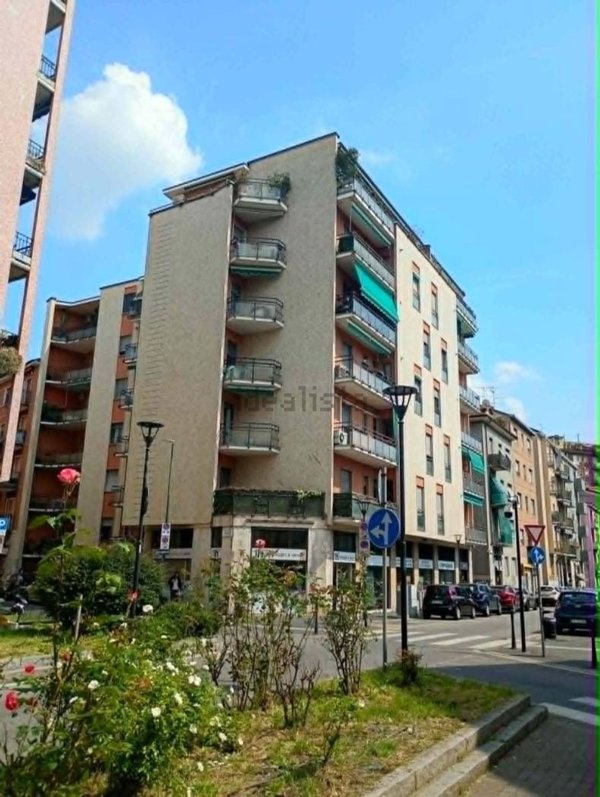 appartamento in affitto a Sesto San Giovanni in zona Rondinella