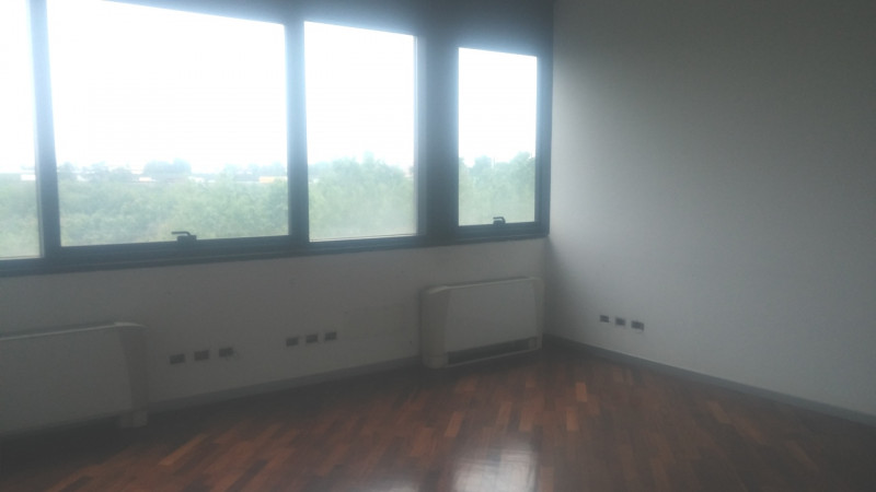 ufficio in affitto a Sesto San Giovanni