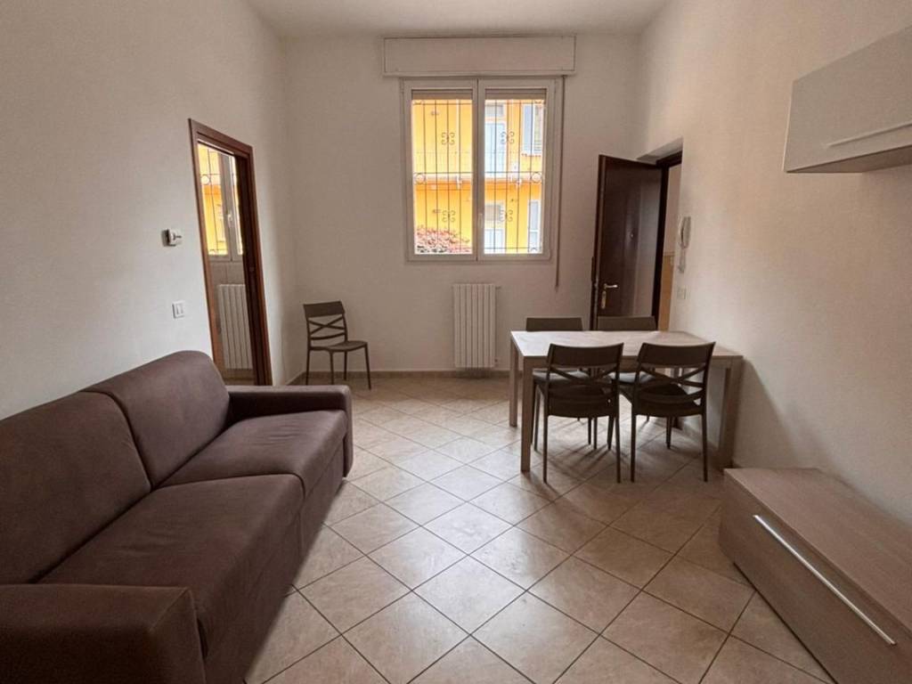 appartamento in affitto a Sesto San Giovanni in zona Rondò/Torretta