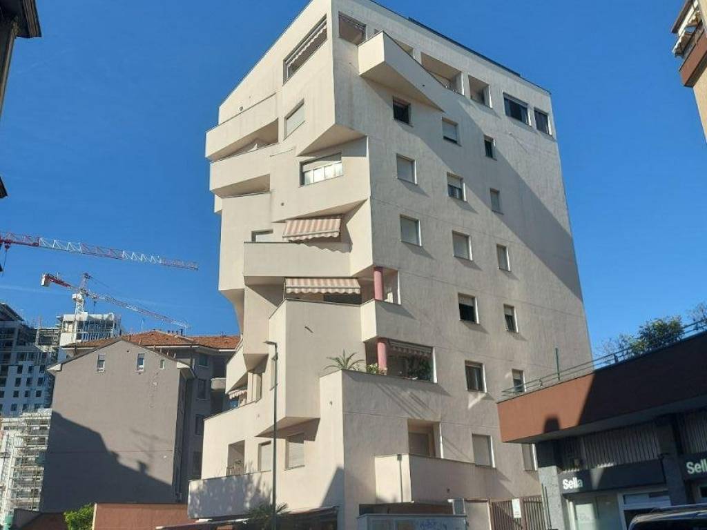 appartamento in affitto a Sesto San Giovanni in zona Restellone