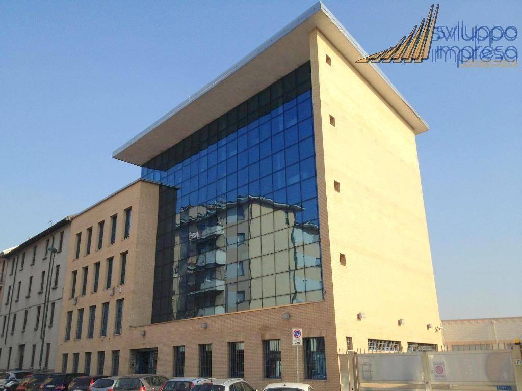 ufficio in affitto a Sesto San Giovanni in zona Restellone