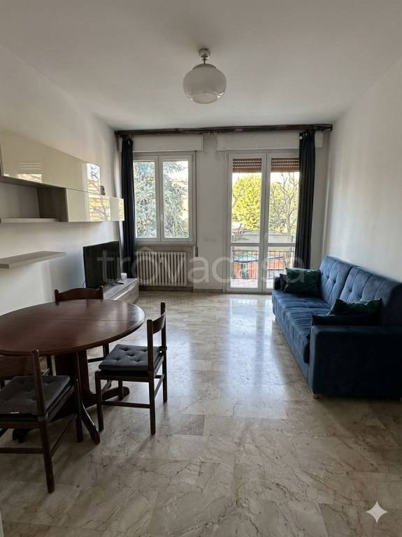 appartamento in affitto a Sesto San Giovanni in zona Rondinella