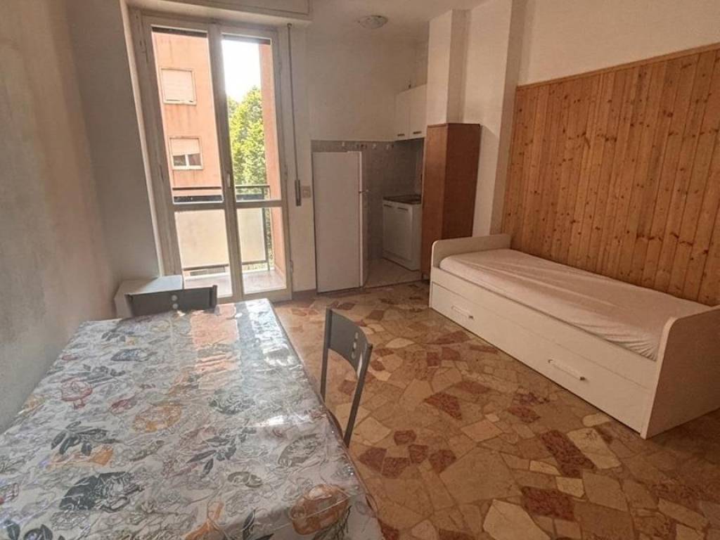 appartamento in affitto a Sesto San Giovanni in zona Rondinella