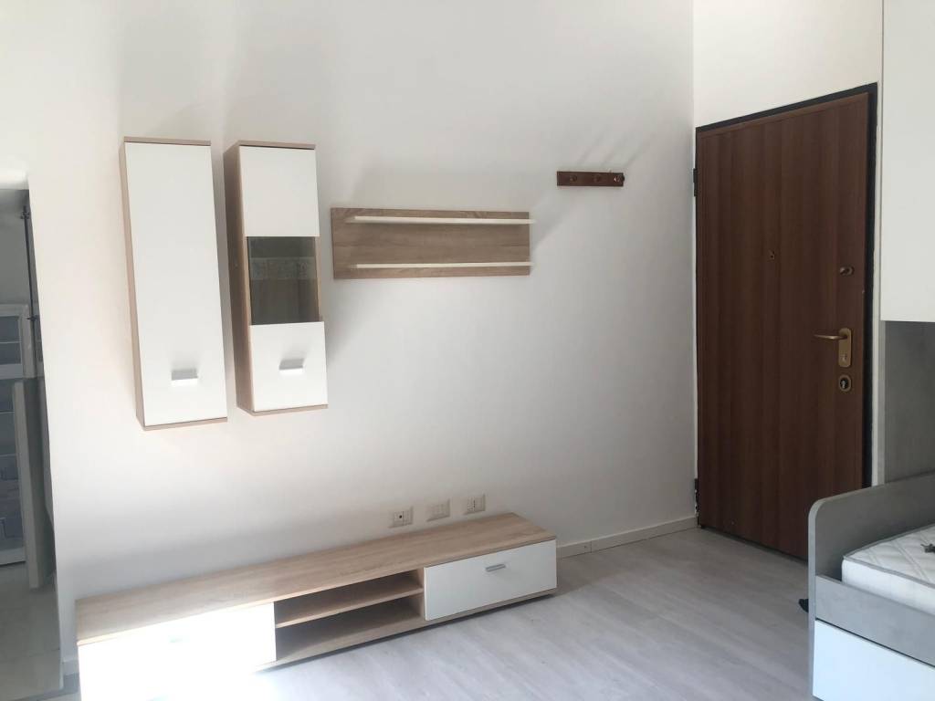 appartamento in affitto a Sesto San Giovanni in zona Rondò/Torretta