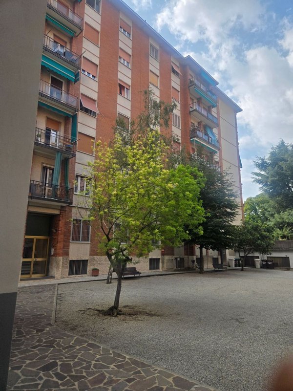 appartamento in affitto a Sesto San Giovanni in zona Le Corti